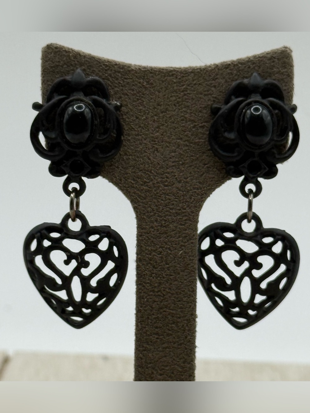 Vintage Black Filigree Heart Drop Earrings
